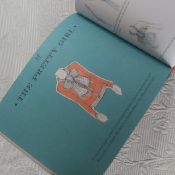 Chronicle Books | 50 Ways To Wear A Scarf | VGC - Picture 5 of 5